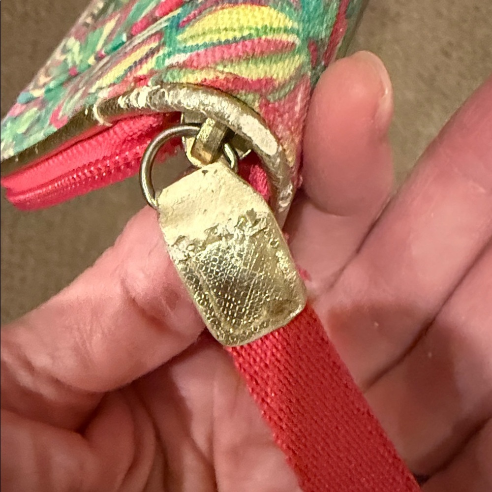 Lilly Pulitzer Carded ID Wristlet Drop Me a Line Phone Wristlet Jungle Tumble - Picture 6 of 7